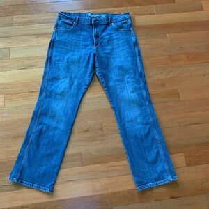 Wrangler Retro Relaxed Boot Cut Jeans Mens 38x34 Measured 37x33 EUC